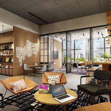 Moxy Bangkok Ratchaprasong Hotel Exterior foto