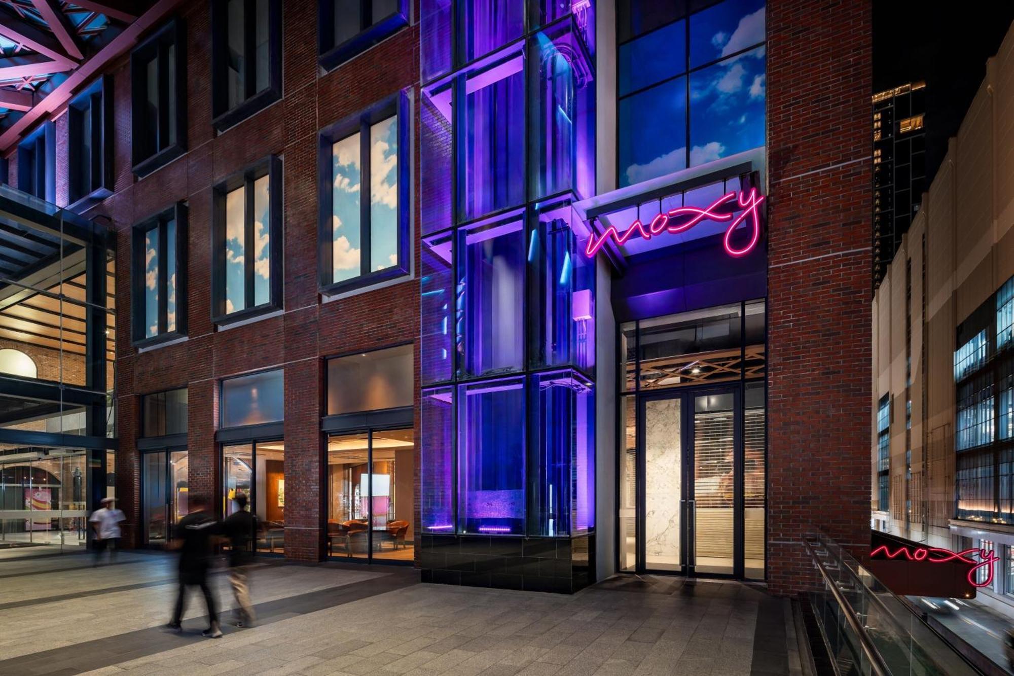 Moxy Bangkok Ratchaprasong Hotel Exterior foto