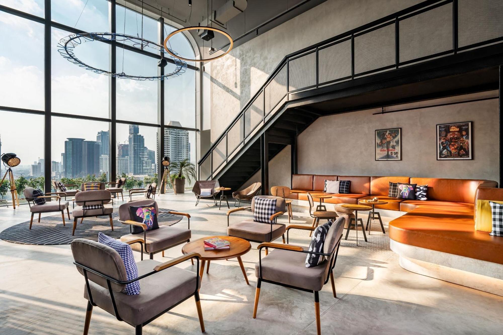 Moxy Bangkok Ratchaprasong Hotel Exterior foto